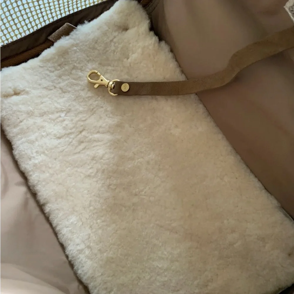 Ugg Pet Carrier